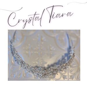 Bride’s Crystal Tiara Silver